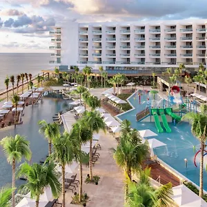 Üdülőközpont Hilton Cancun, An *****